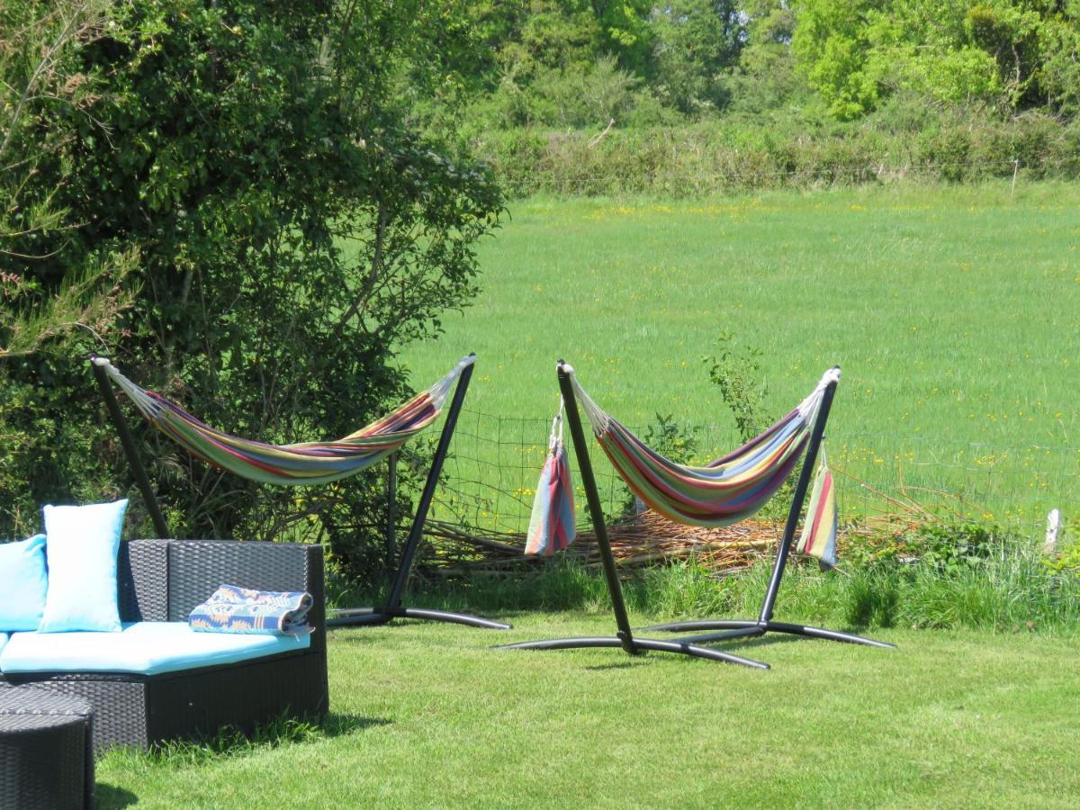 Bed and Breakfast Lalot Oulches Exterior foto