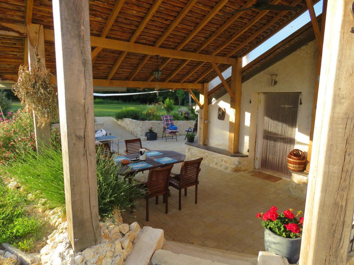 Bed and Breakfast Lalot Oulches Exterior foto